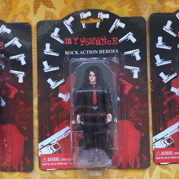 RARE MY CHEMICAL ROMANCE ROCK ACTION HEROES FIGURES SEG TOYS 2005 FULL SET - Picture 2 of 14